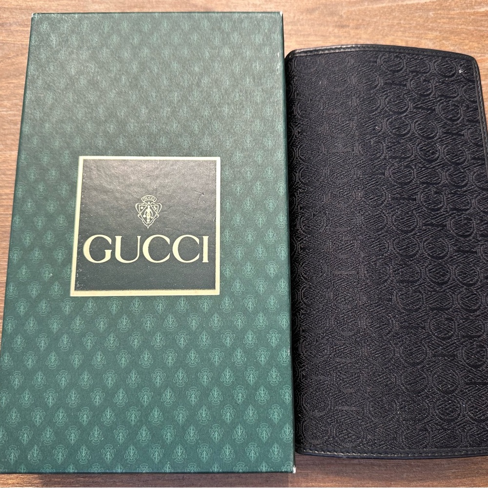 GUCCI Vintage  black Tri Fold Wallet